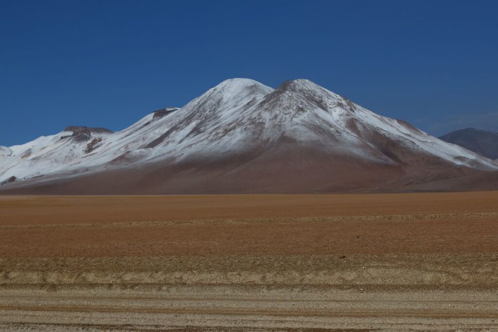 deserto de dali no salar de uyuni, na bolivia