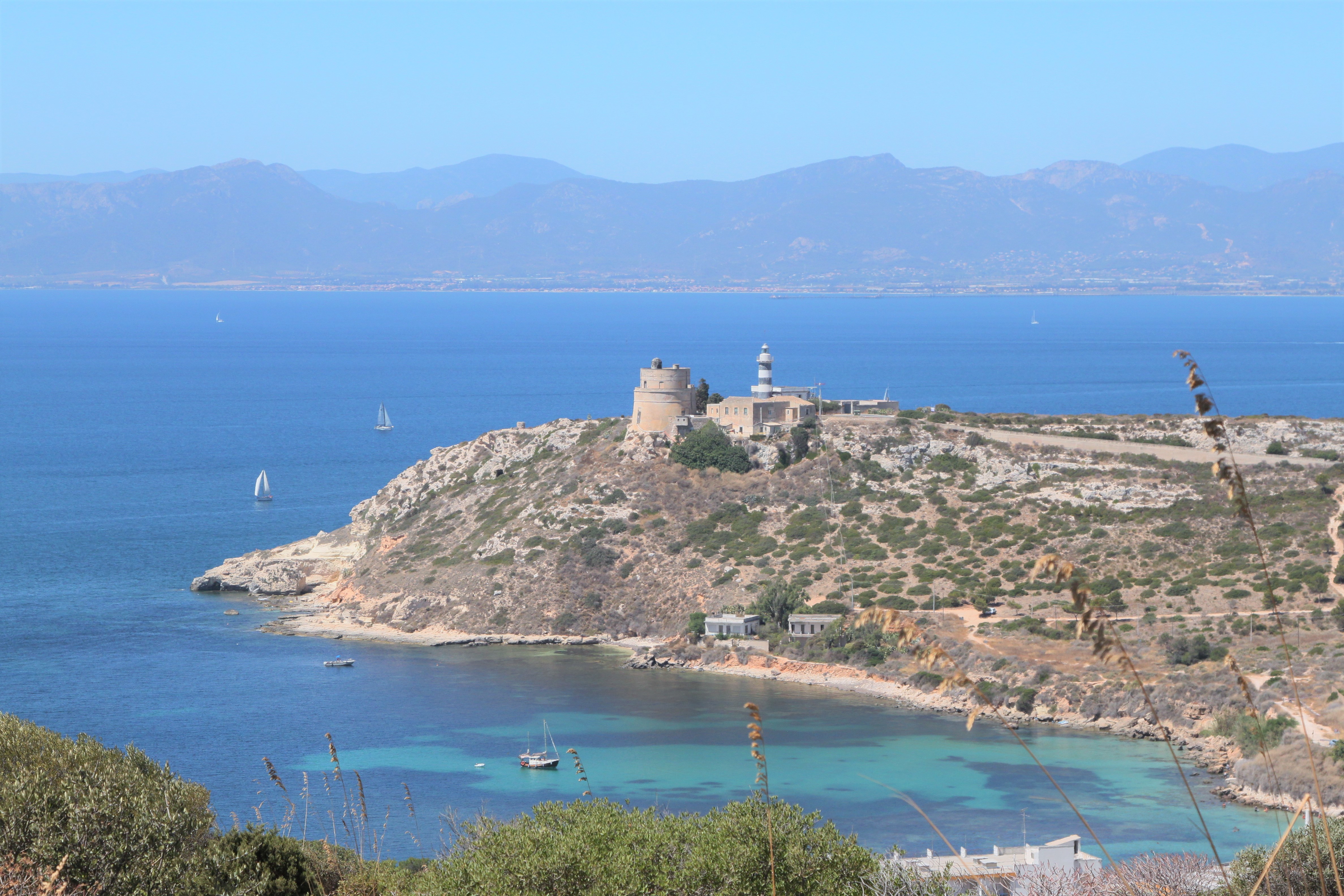melhor praia de cagliari