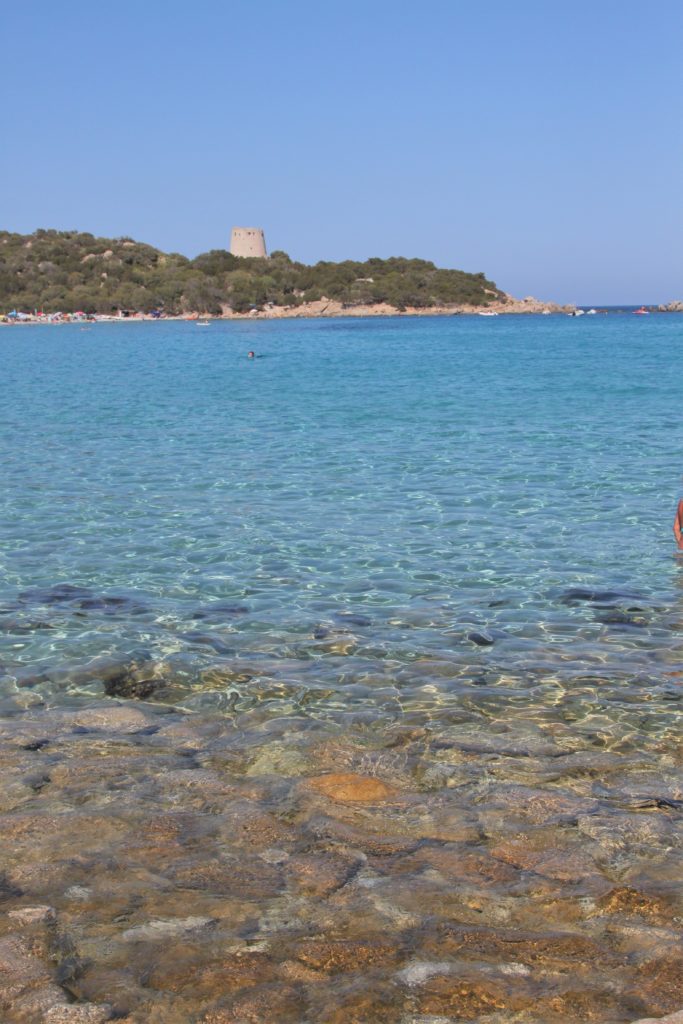 praias perto de cagliari
