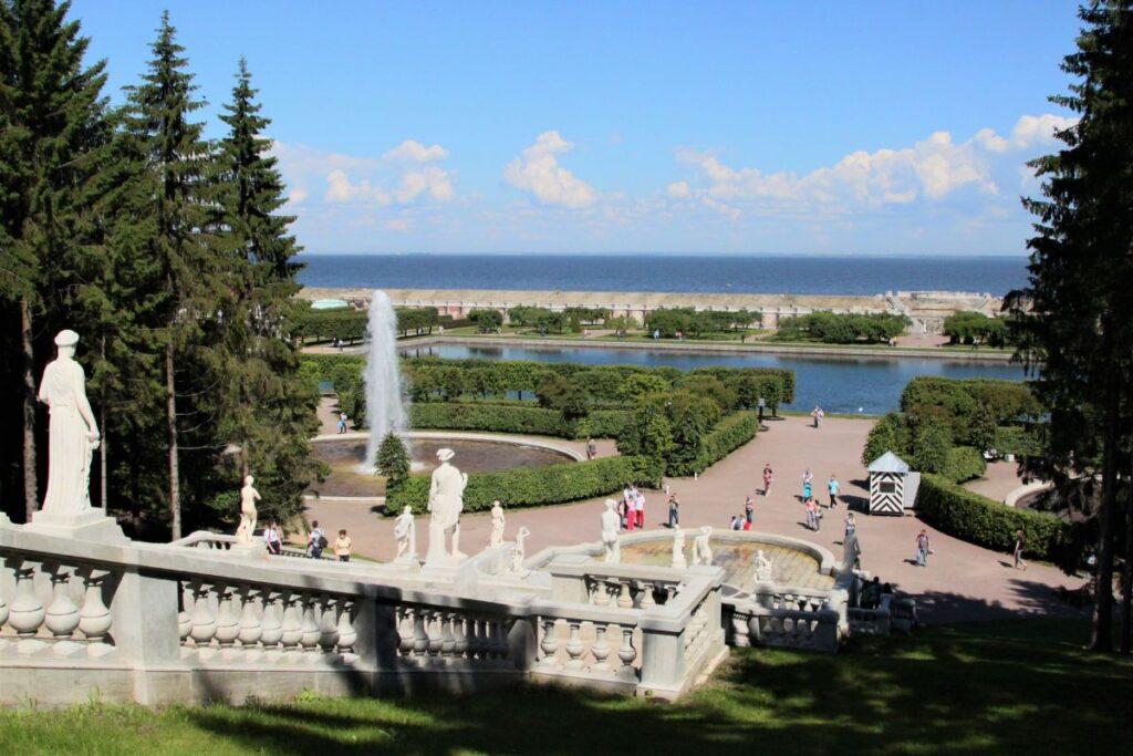 vista do Palácio de Peterhof em são Petersburgo