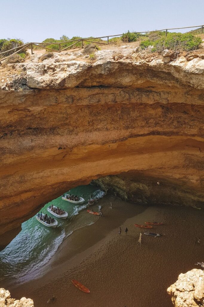 Gruta Benagil - Algarve Portugal