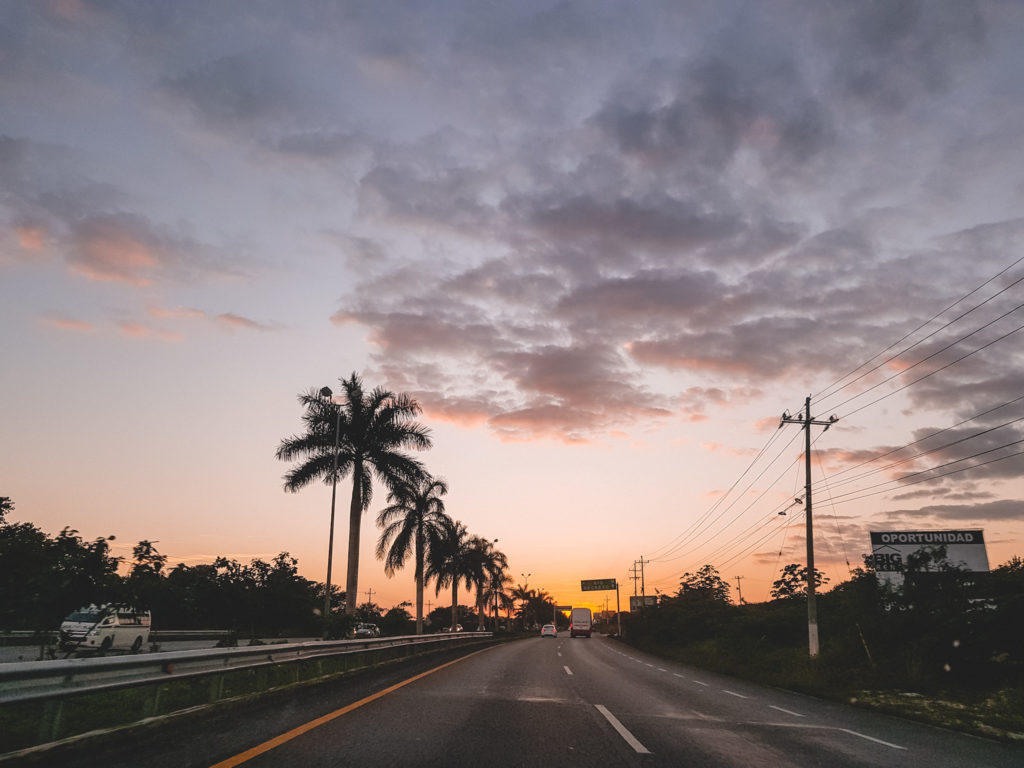 viajando de carro pelo mexico