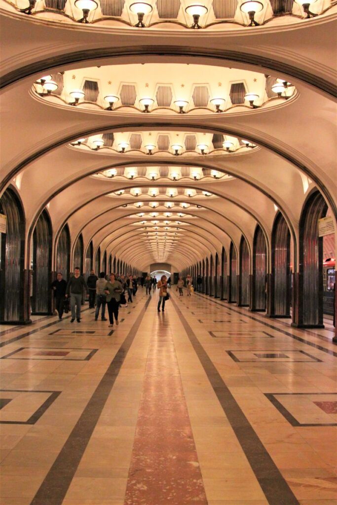 estacao de metro em moscou, na russia