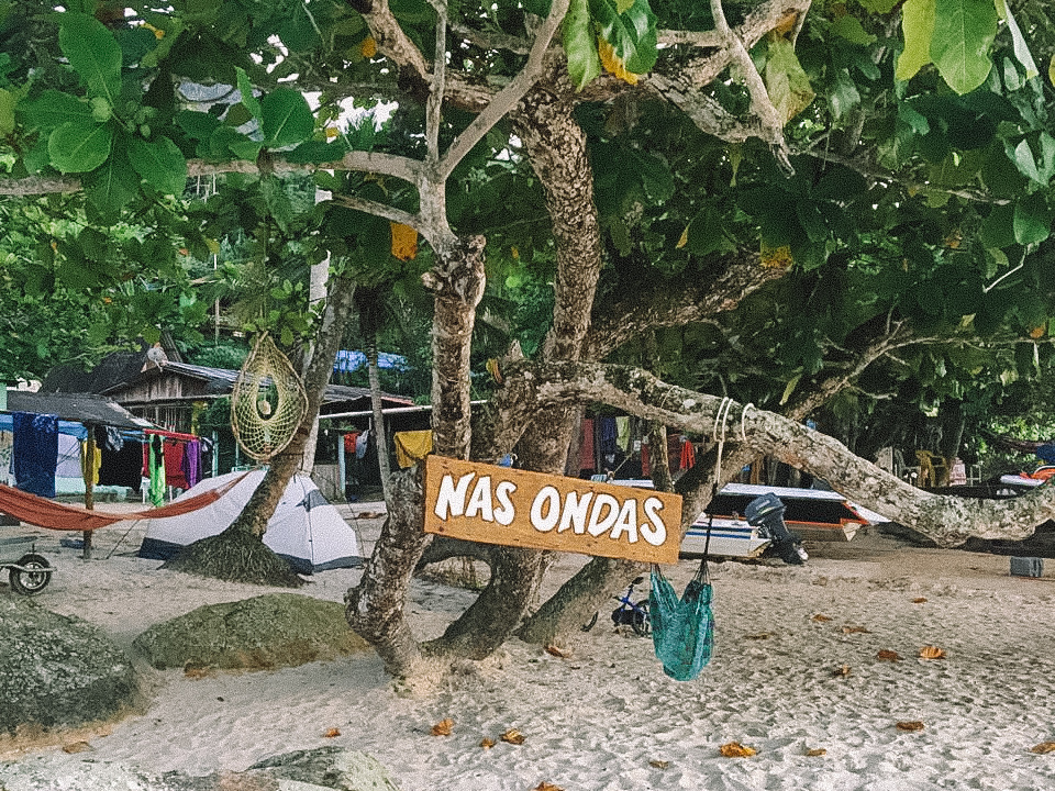 camping nas ondas aventureiro