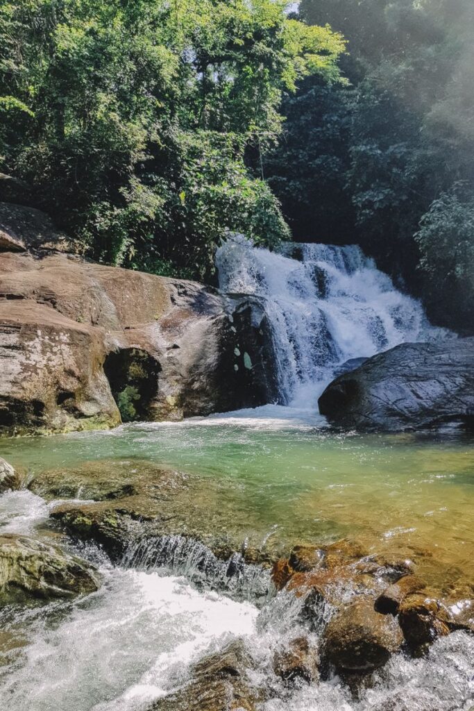 primeira queda cachoeira veu da noiva muriqui