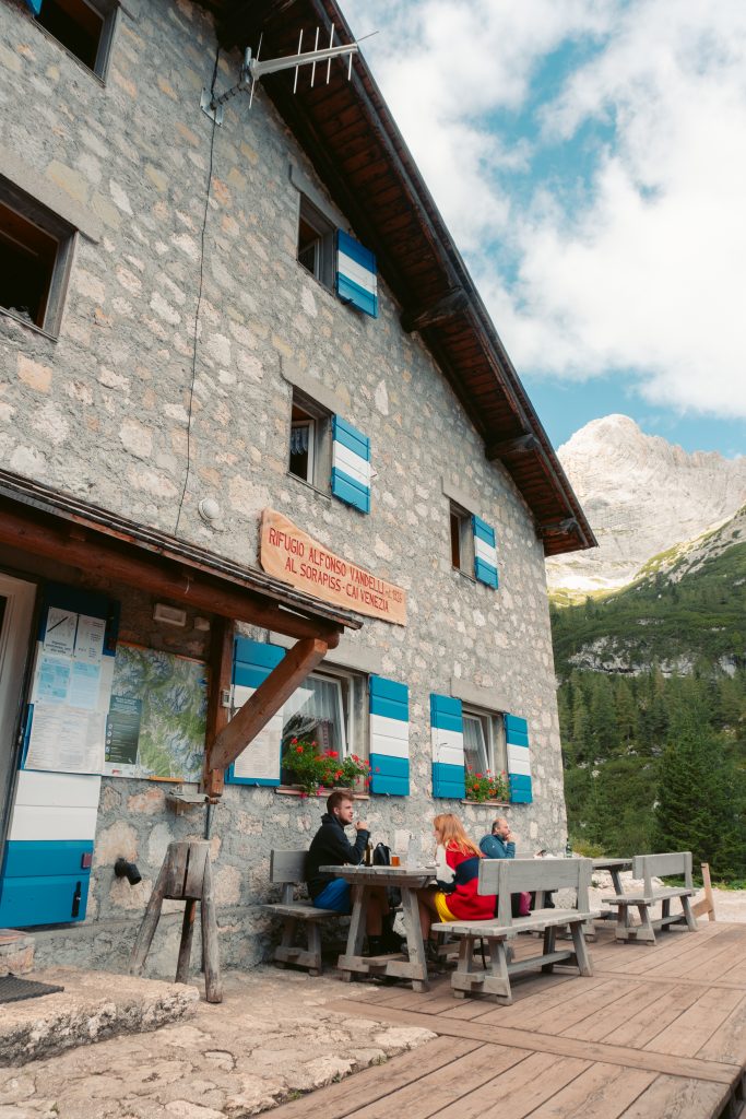 refugio vandelli