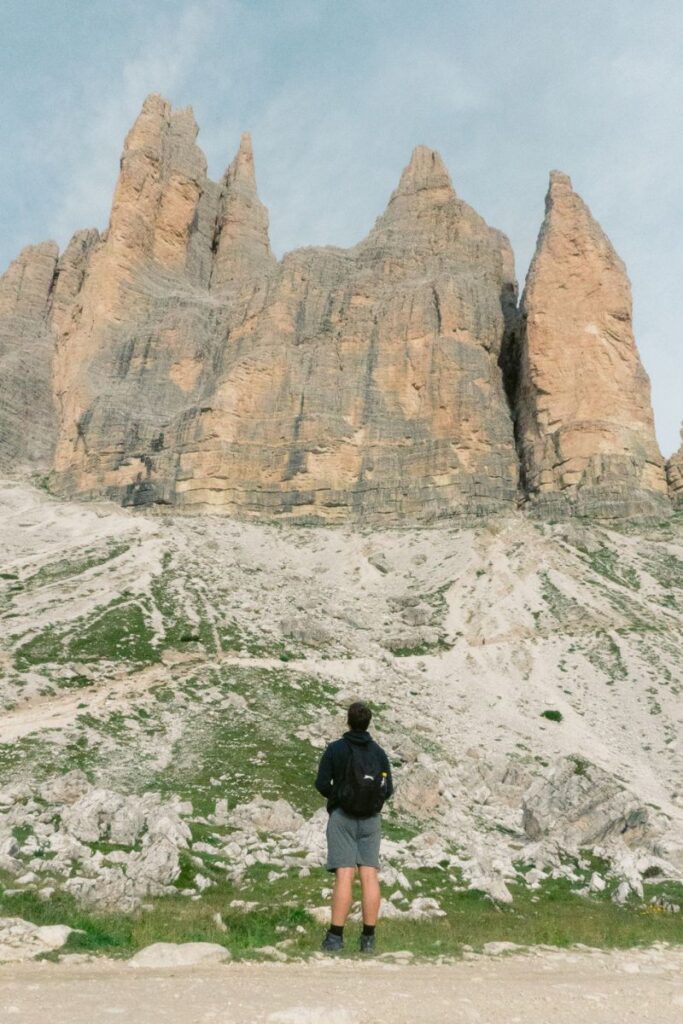 trilha de tre cime di lavaredo nas dolomitas