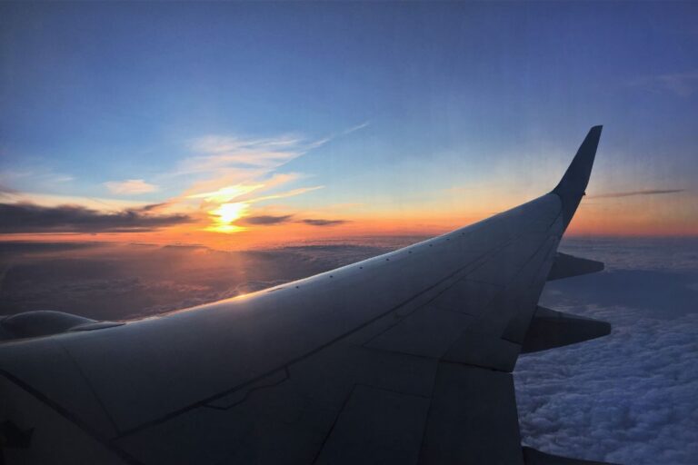 por do sol visto do avião