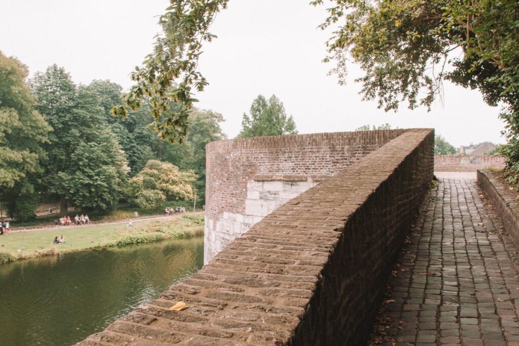 fortaleza ao redor de maastricht, na holanda