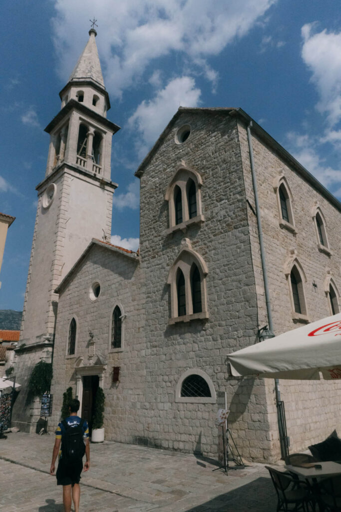 igrejas do centro historico de budva