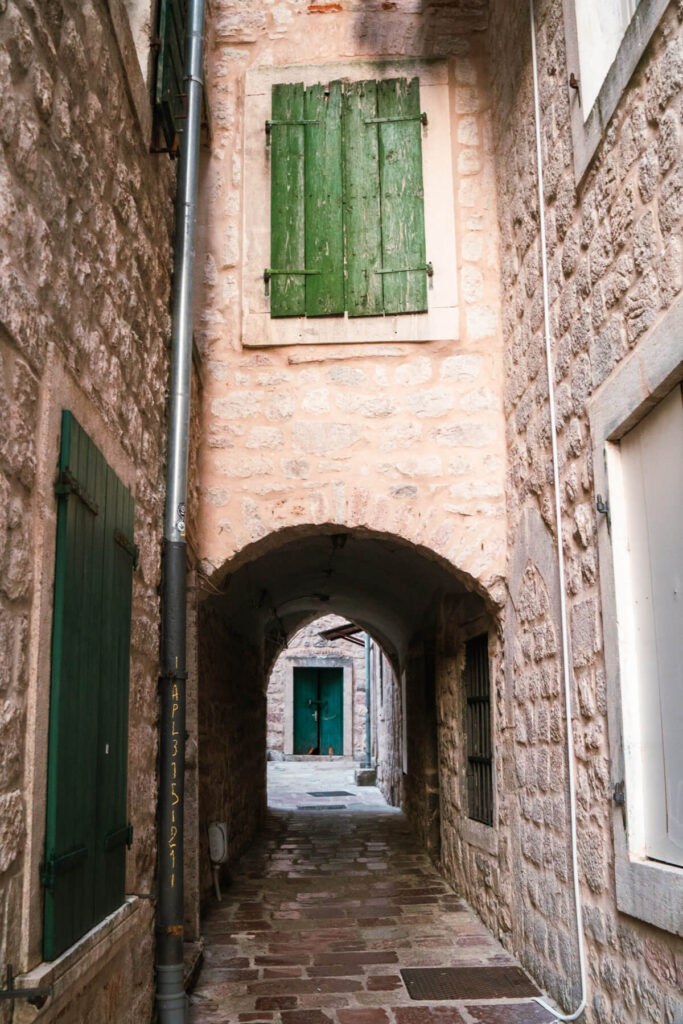 roteiro kotor montenegro