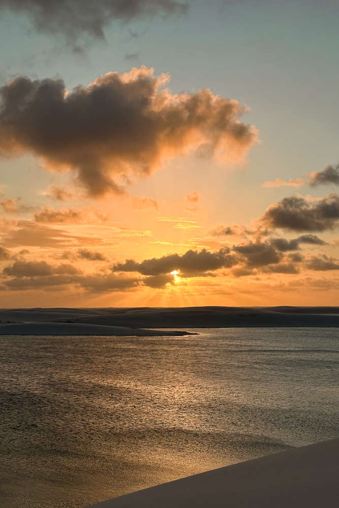 por do sol nos lencois maranhenses