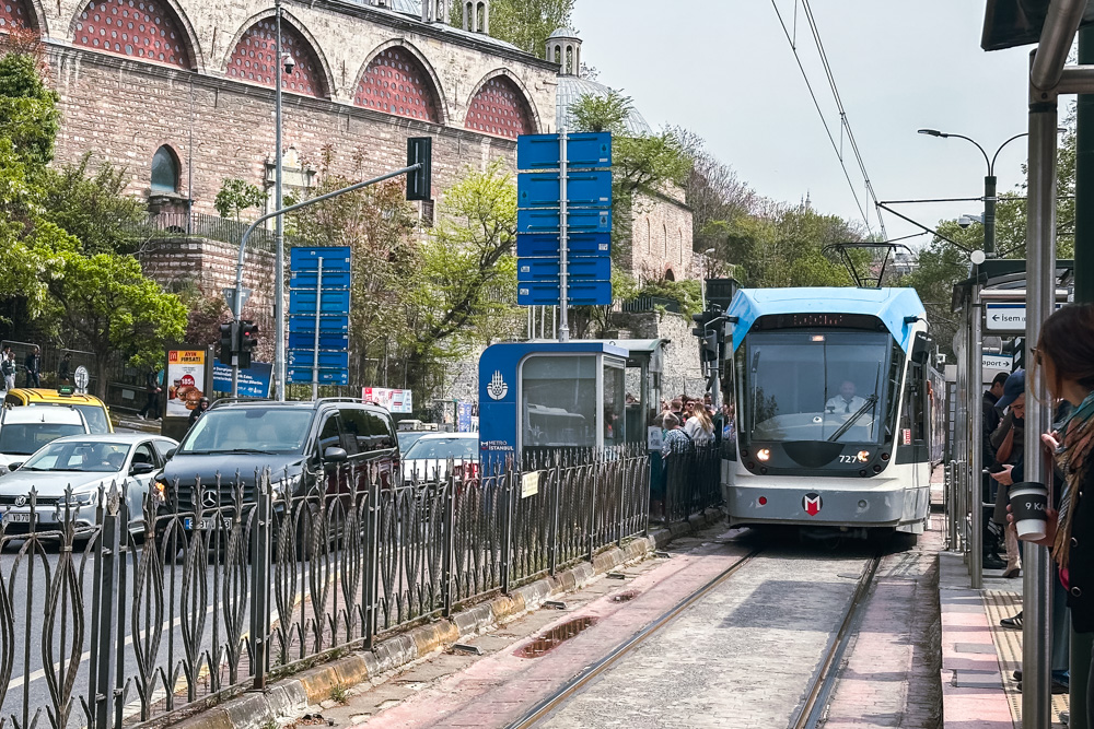 tram em istambul na turquia