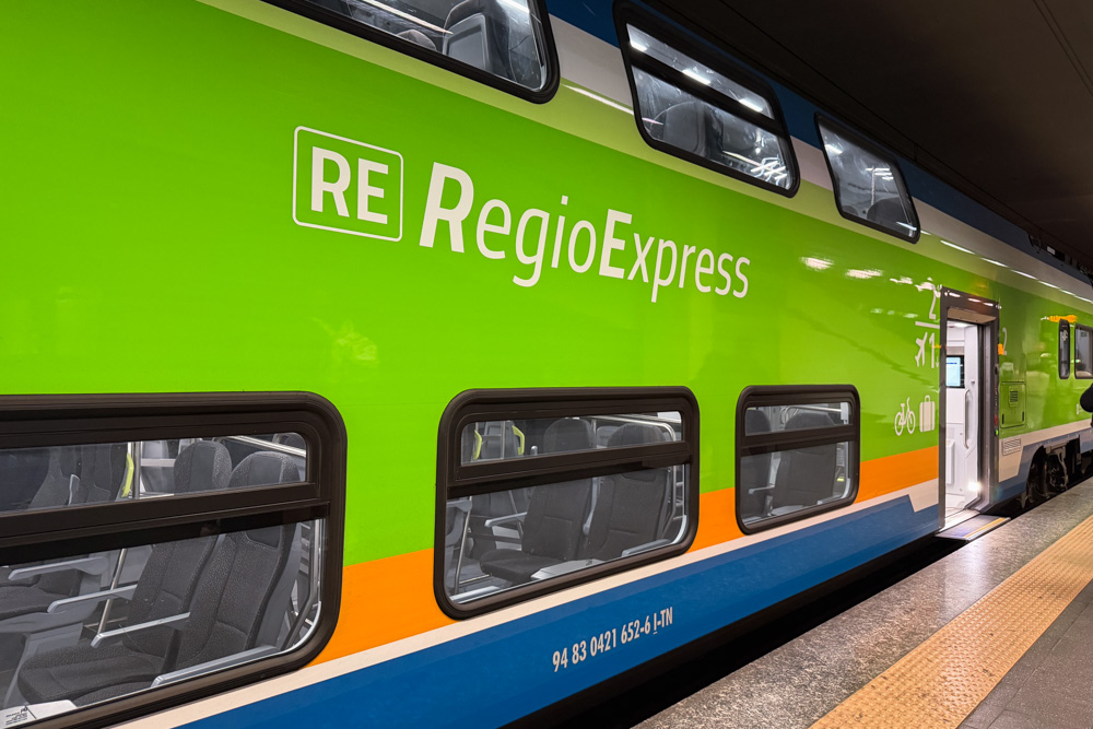 trem que vai de milao para o aeroporto malpensa