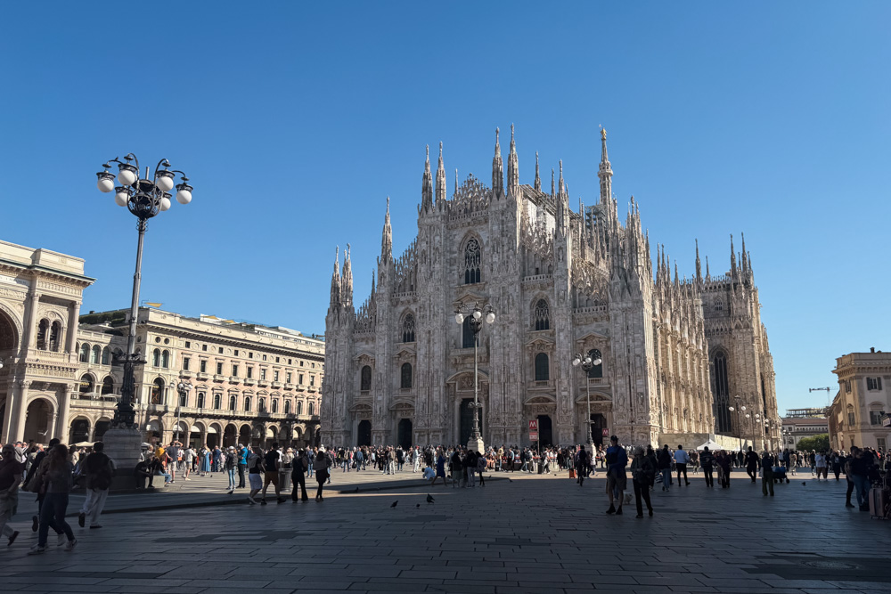 catedral de milao na italia