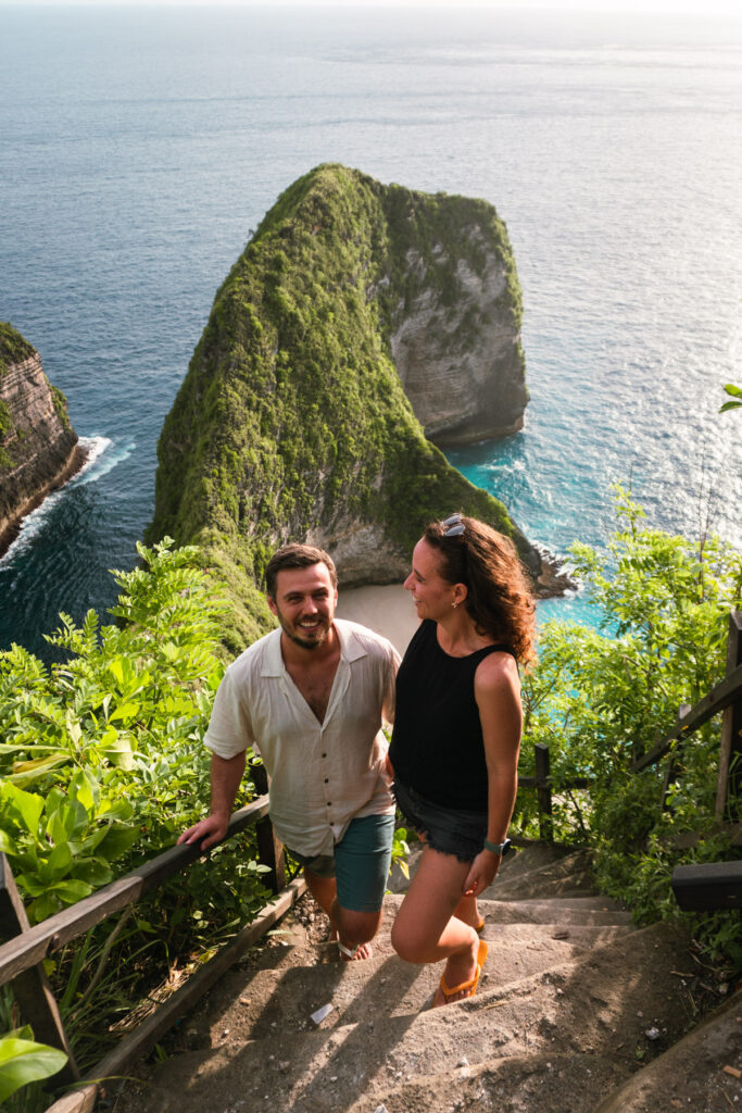 kelingking beach em nusa penida