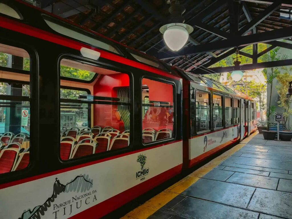 trem do corcovado até o cristo redentor
